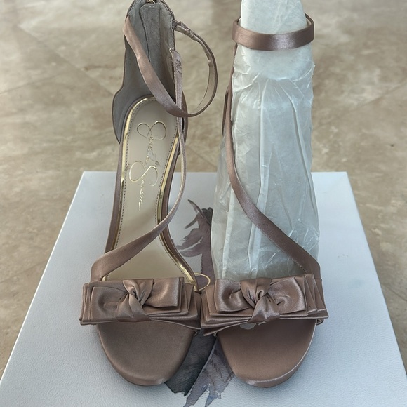 BNNW Jessica Simpson Elegant Nude Blush Heels - Picture 2 of 5